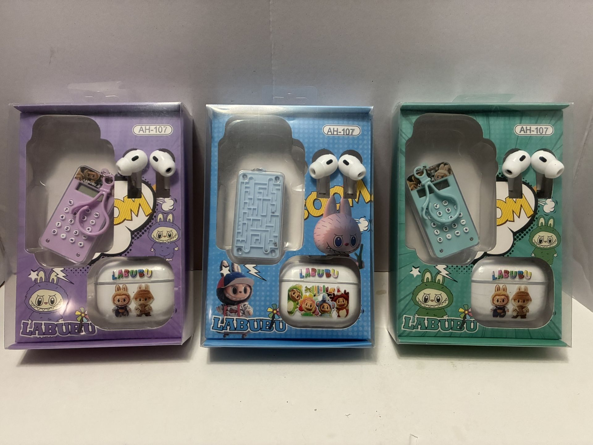 Themed Gen 2 Earbuds & Calculator
